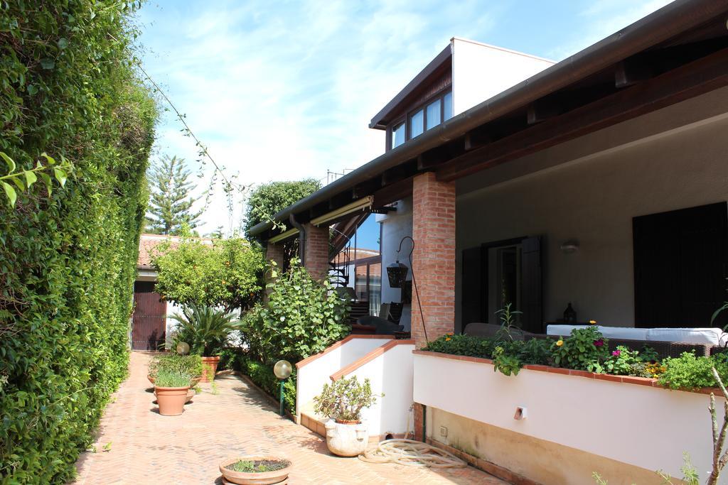 مونديلّو B&B Casa Chinaski المظهر الخارجي الصورة